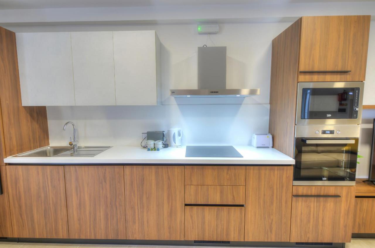 Spacious And Tastefully Furnished 2 Bedroom Ddif1-3 Gzira